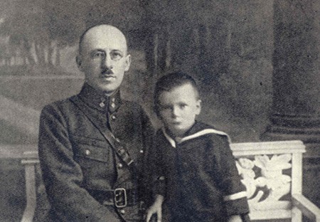 Karol Wojtyla so svojím otcom